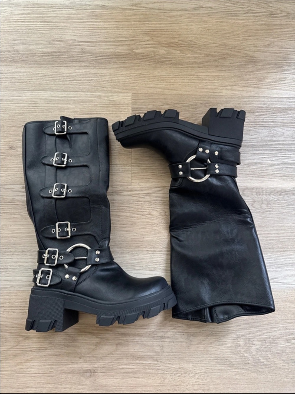 Fashion Nova Black Over-the-Knee Lug Boots with Buckles & Ring Detail - Picture 4 of 9